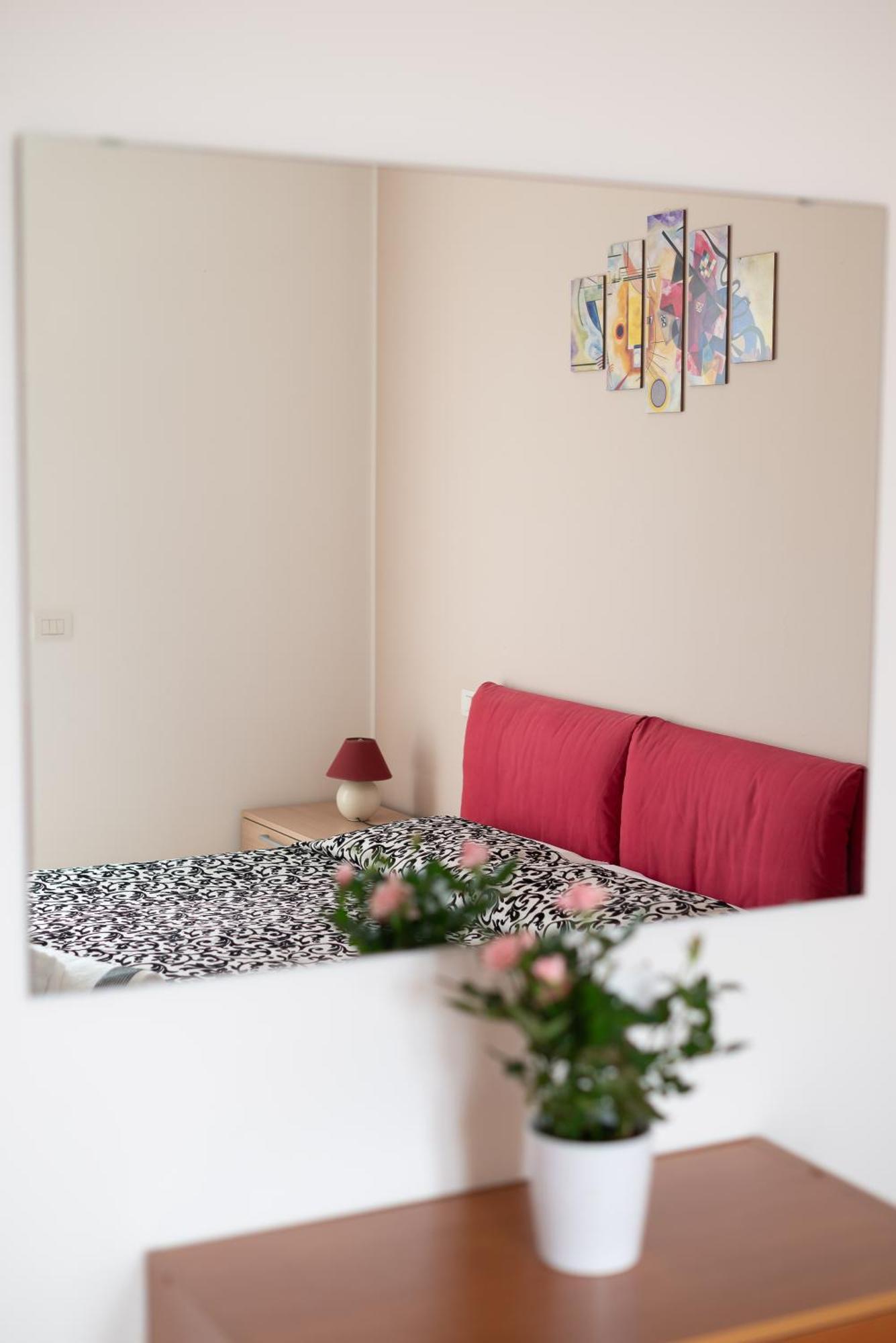 Apartament Terrazza Baciata Dal Sole Lazise Zewnętrze zdjęcie